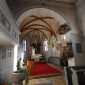 Blick zum Altar der evangelischen Kirche St Peter und Paul Neukirchen. Foto: Matthalm